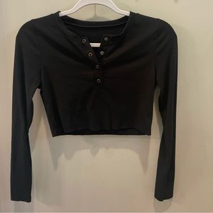 Ribbed black button up long sleeve crop top